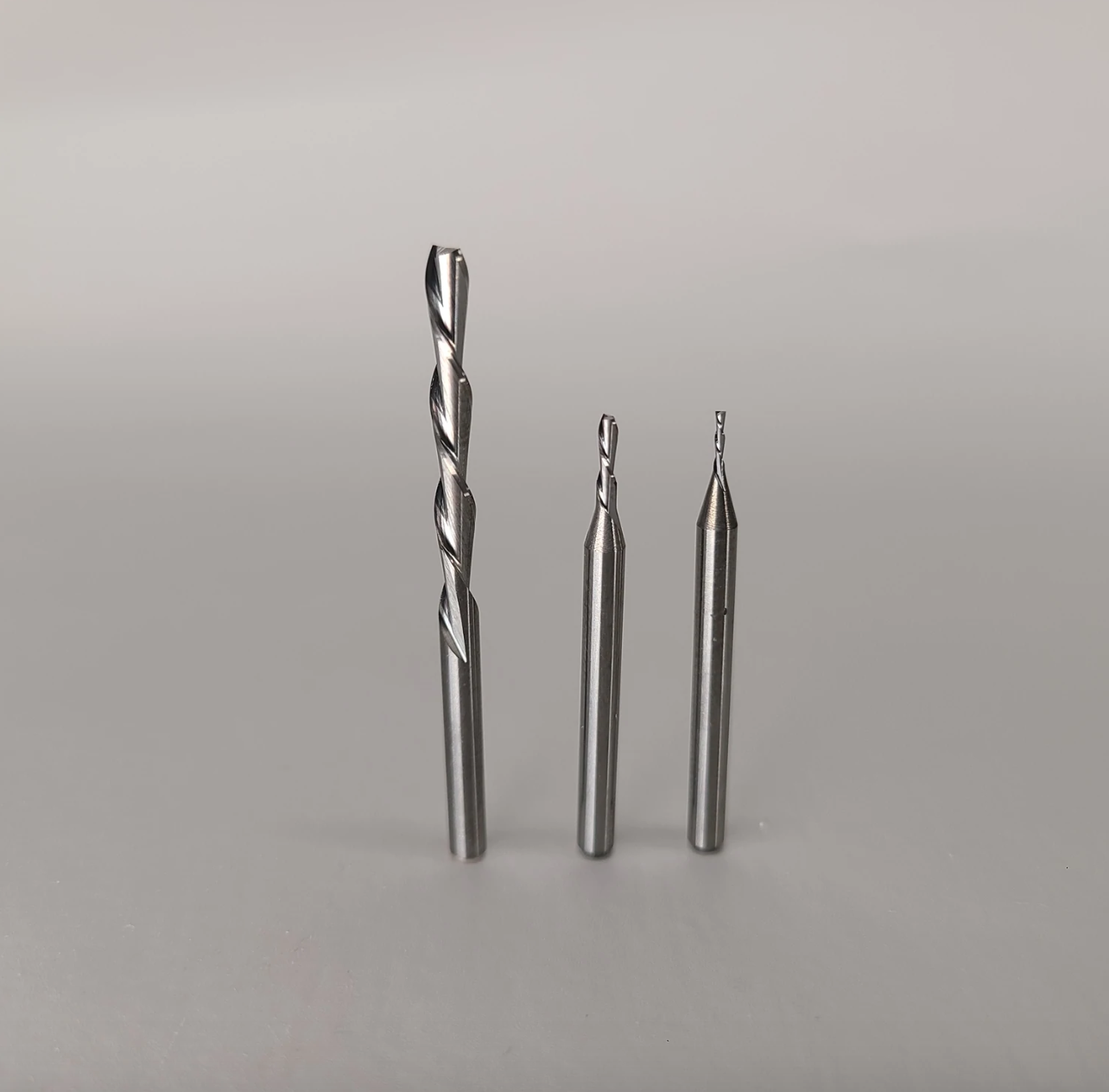 Down-Cut Spiral Bit Set image 0