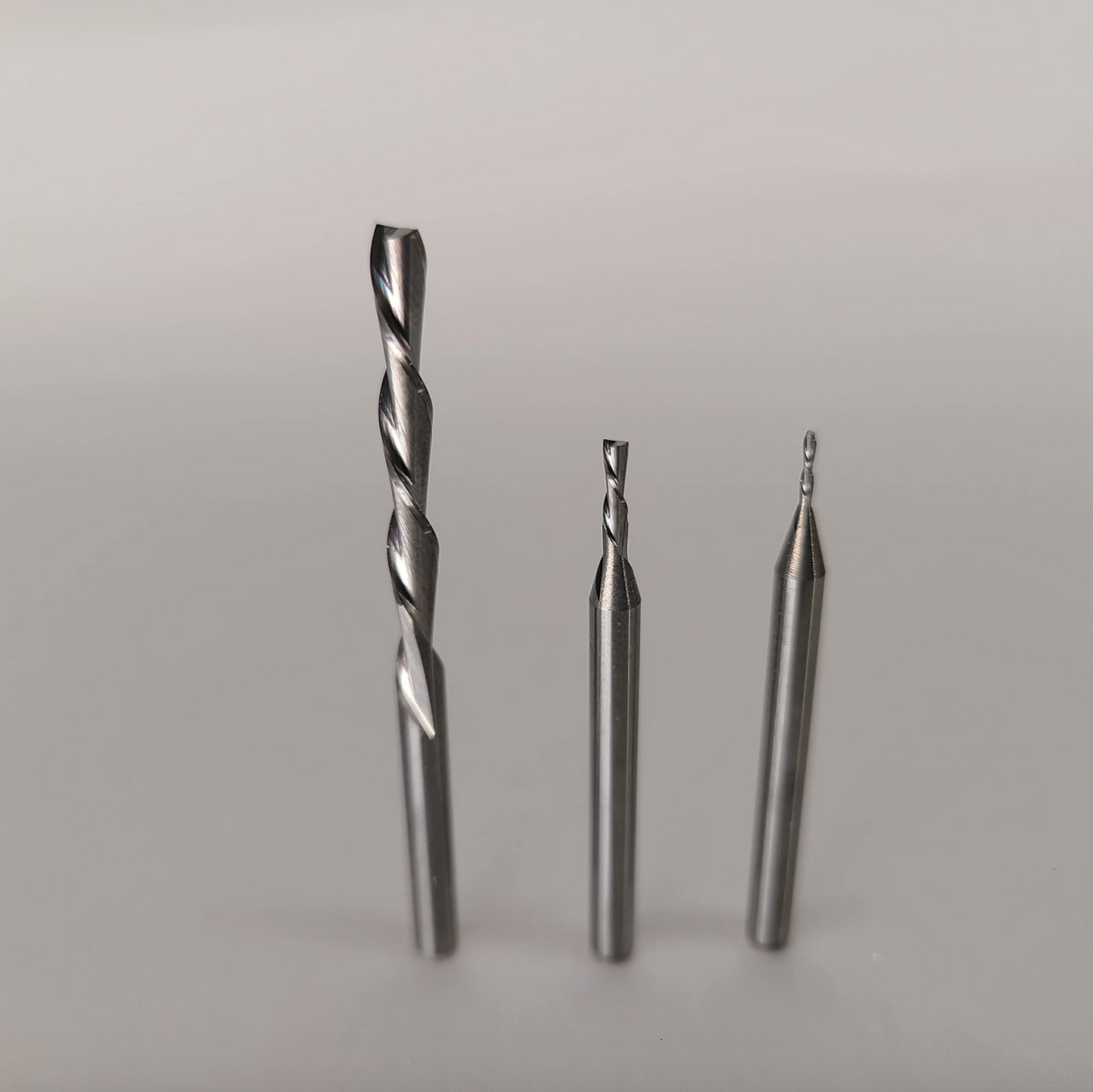 Down-Cut Spiral Bit Set image 1