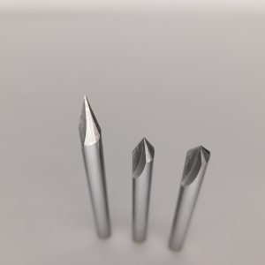 Perfect for engraving in wood, this 3 piece seys comes with 30-60 and 90 degree engraving Vbits.